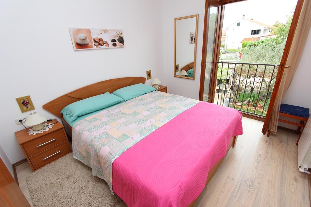 Guest House Liliana Rovinj Oda fotoğraf