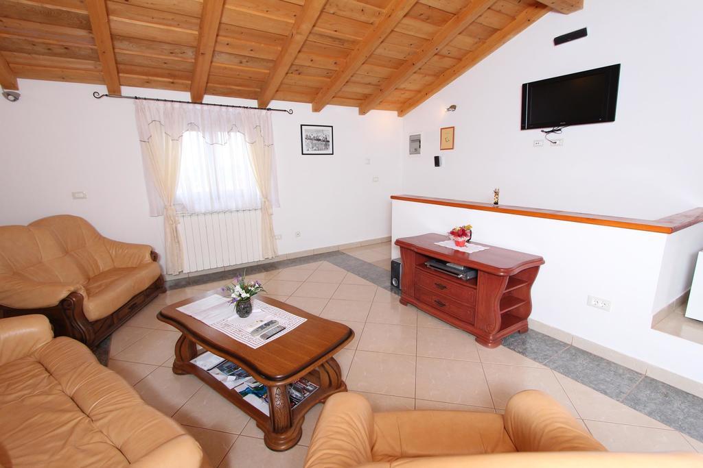 Guest House Liliana Rovinj Oda fotoğraf