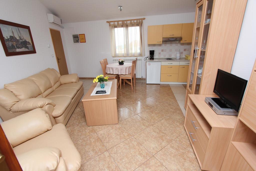 Guest House Liliana Rovinj Oda fotoğraf